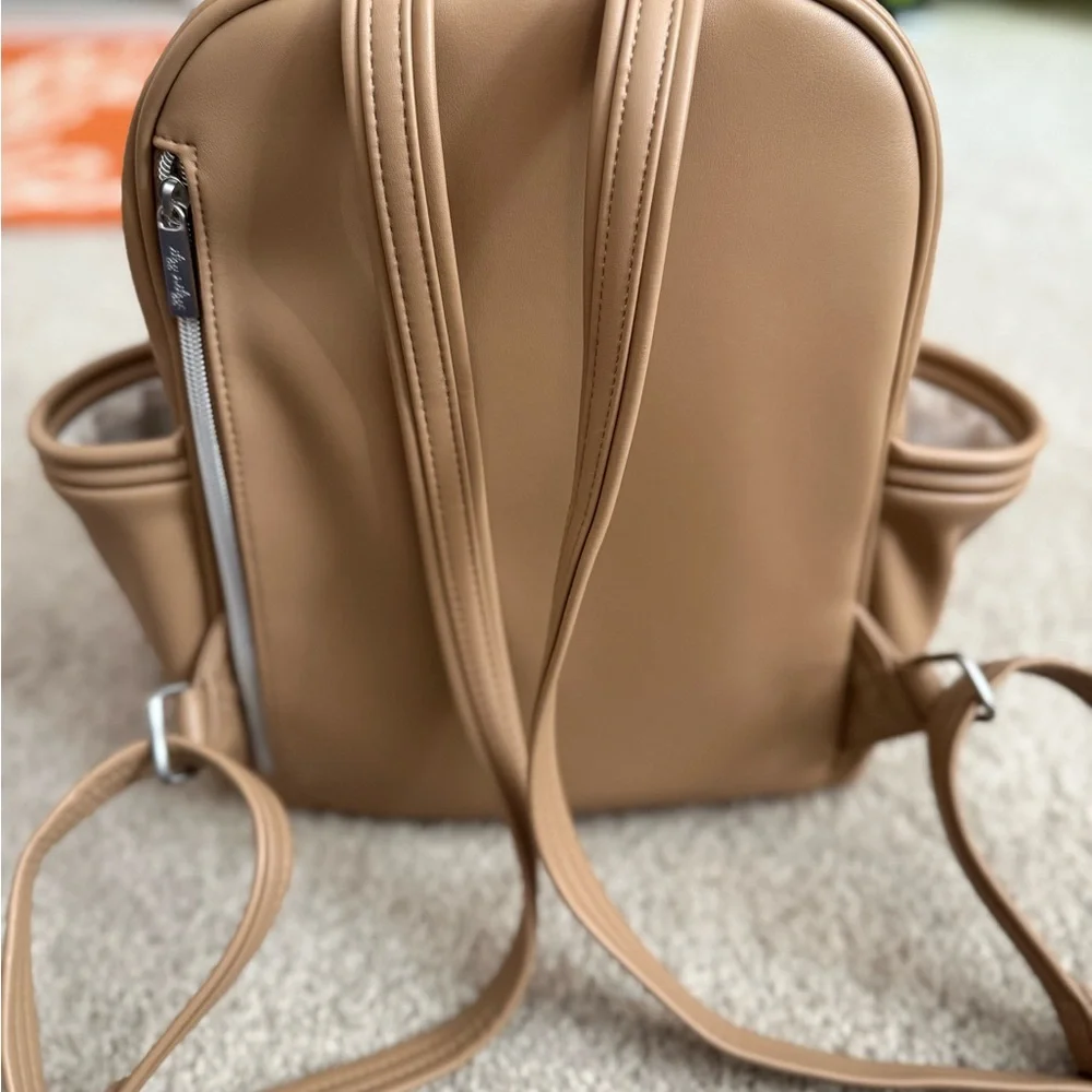 Itzy Ritzy Chai Mini Plus Backpack - Picture 4 of 6